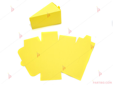 Едноцветно картонено парче за торта - жълто