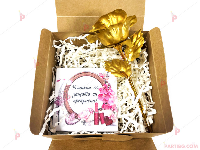 Подаръчен комплект за жена - Кутия с джобно огледало и мини златна роза | PARTIBG.COM
