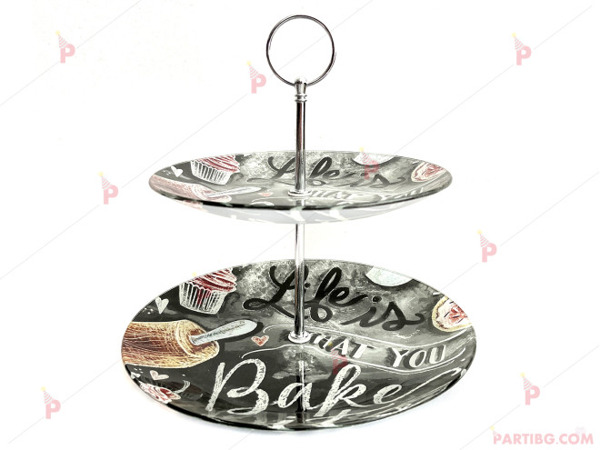 Стойка/поставка за кексчета и сладки стъклена с декор в сиво | PARTIBG.COM