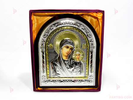 Икона Св. Богородица в кутия 2
