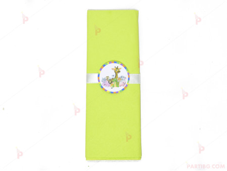 Салфетка едноцветна в зелено и тематичен декор Диви животни/Джунгла