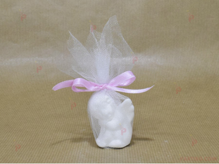 Подарък за гост - бяло керамично ангелче в розово