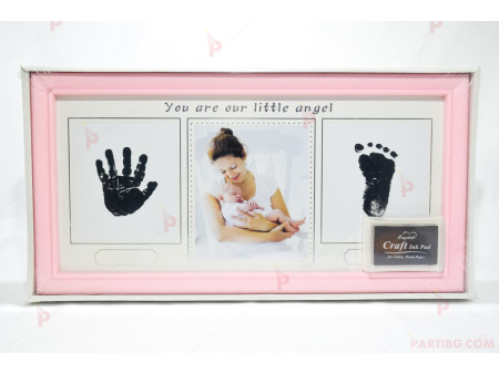 Рамка за снимки розова - бебешки отпечатъци