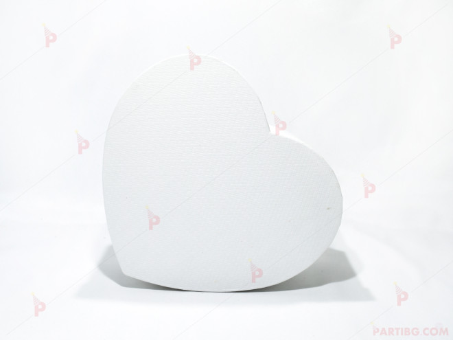 Кутия за подарък - сърце в бяло 5 | PARTIBG.COM