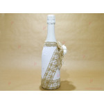 Шампанско с декорация от зебло и бели розички с перличка | PARTIBG.COM